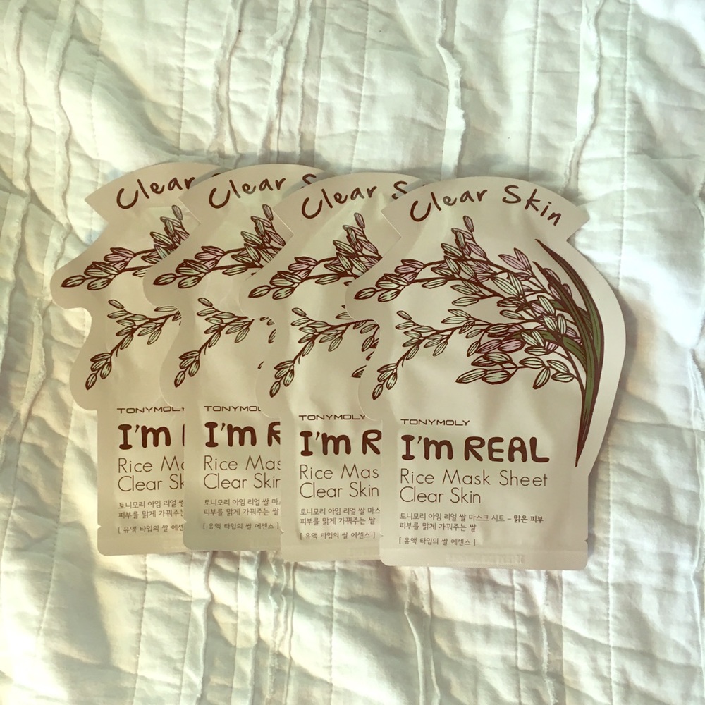 Set of 4 face masks